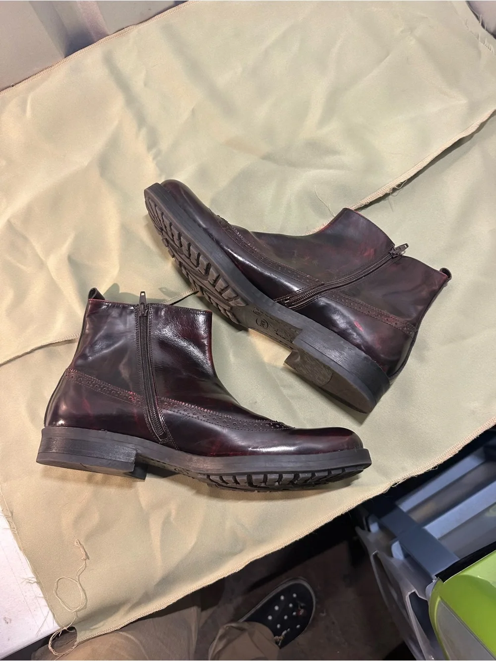 Barri Men's Oxblood Leather Ankle Boots Side Zip Wingtip Size 12M